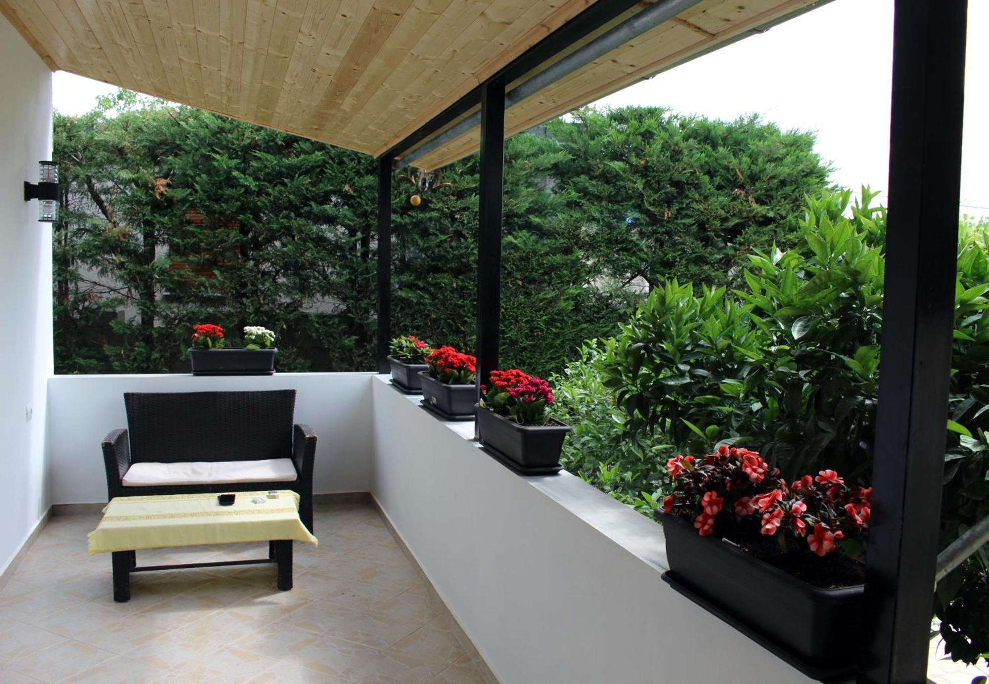 Guest House Amades Gjirokaster Luaran gambar