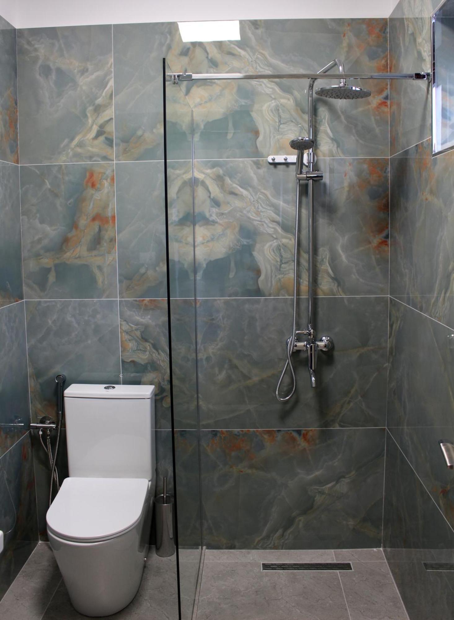 Guest House Amades Gjirokaster Luaran gambar
